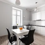 Starowislna 1, Main Square Appartement *