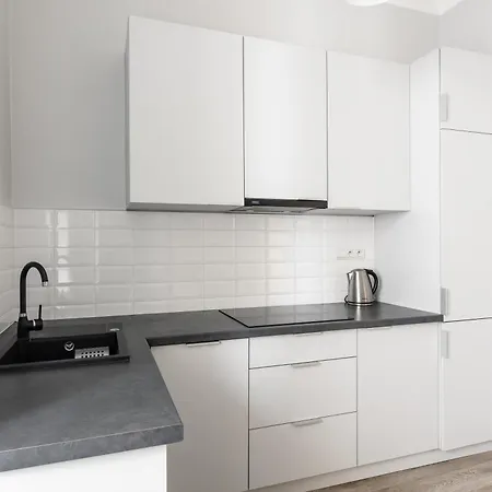 Starowislna 1, Main Square