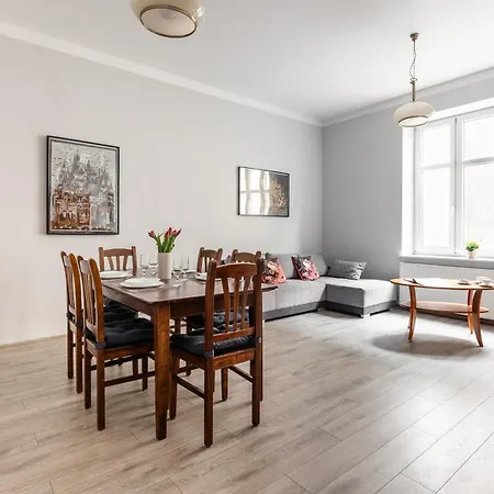 Starowislna 1, Main Square Appartamento